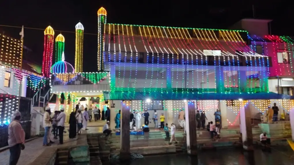 Zeenath-Baksh-Juma-Masjid-Festival-times